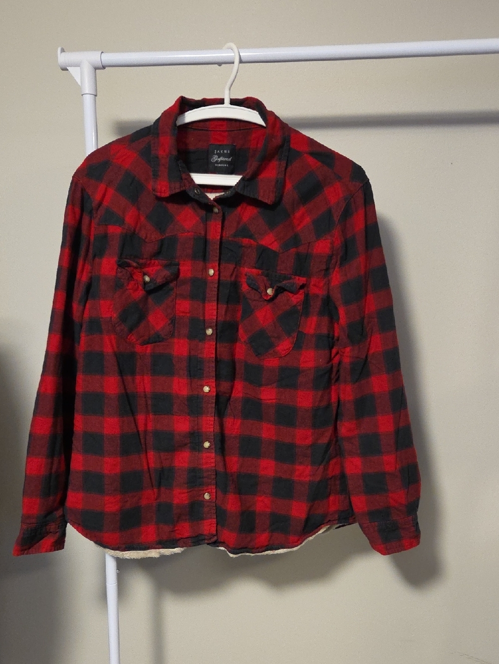 JACHS Girlfriend Red and Black Plaid Button-Up Flannel Shirt